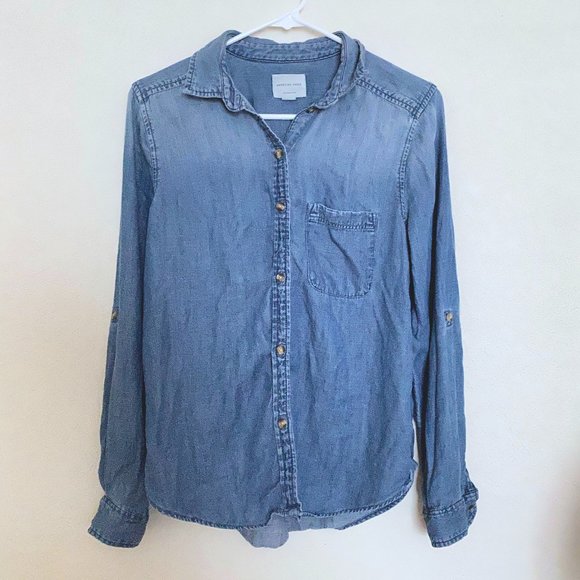 American Eagle Boyfriend Fit Denim Button Up Top - Picture 4 of 5